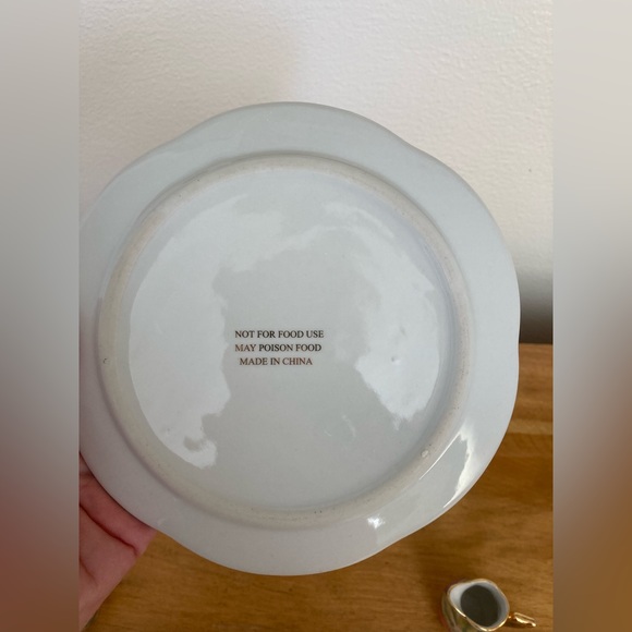 Tea Set - Picture 16 of 16